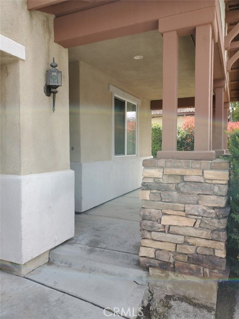 Detail Gallery Image 1 of 7 For 1678 Gazebo Ln, Hemet,  CA 92545 - 4 Beds | 2/1 Baths
