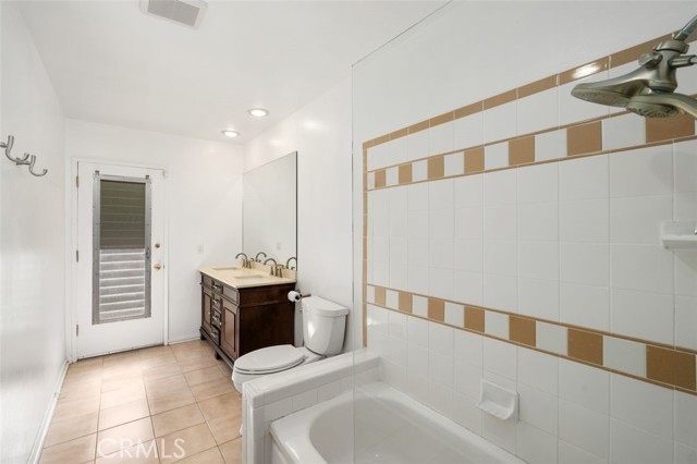 Detail Gallery Image 23 of 42 For 5765 Fairhaven Ave, Woodland Hills,  CA 91367 - 3 Beds | 2 Baths