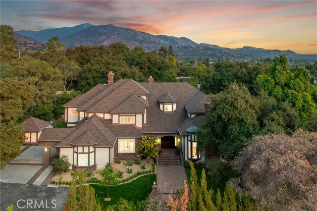 533 E Sierra Madre Avenue, Glendora CA: https://media.crmls.org/medias/032bba07-1a8b-48f7-82c1-88acd214372f.jpg