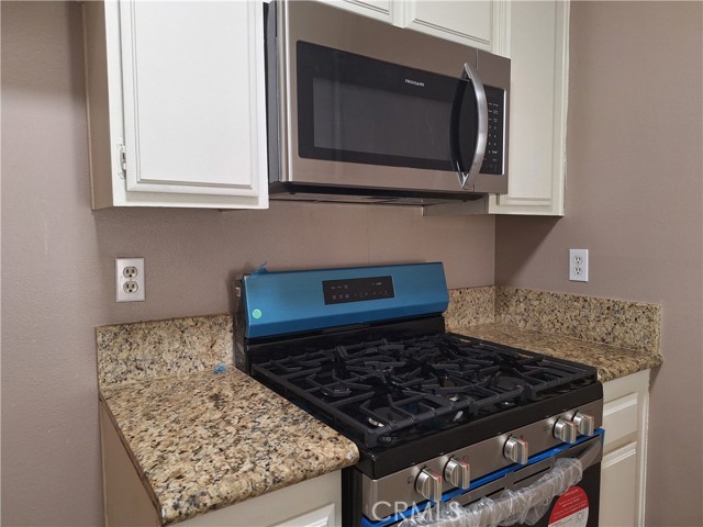 Detail Gallery Image 9 of 21 For 82567 Avenue 48 #9,  Indio,  CA 92201 - 2 Beds | 1/1 Baths