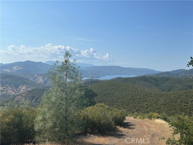 21947 Meriann Drive, Clearlake Oaks CA: https://media.crmls.org/medias/032c6bf3-667c-4820-b64e-9312c417c2fd.jpg