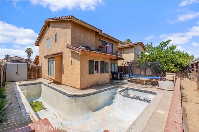 144 Elmtree Drive, Perris CA: https://media.crmls.org/medias/032c7b07-913c-45ae-b986-6df8a4cdad6d.jpg
