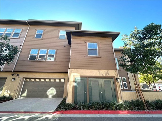 Detail Gallery Image 2 of 35 For 7413 Solstice Pl, Rancho Cucamonga,  CA 91739 - 3 Beds | 3/1 Baths