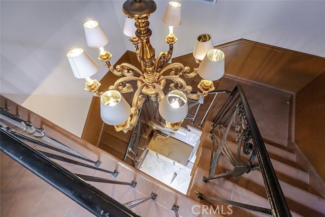 Detail Gallery Image 34 of 37 For 5966 San Vicente Bld #3,  Los Angeles,  CA 90019 - 1 Beds | 1 Baths