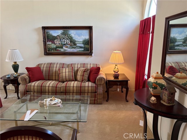 Detail Gallery Image 11 of 24 For 22636 Cardiff, Saugus,  CA 91350 - 3 Beds | 3 Baths