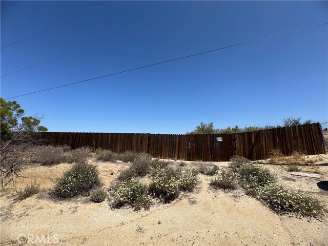 Image 20 of 21 For 53870 Bowers Rd