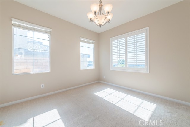 Detail Gallery Image 7 of 28 For 7571 Summer Day Dr, Corona,  CA 92883 - 4 Beds | 4/1 Baths