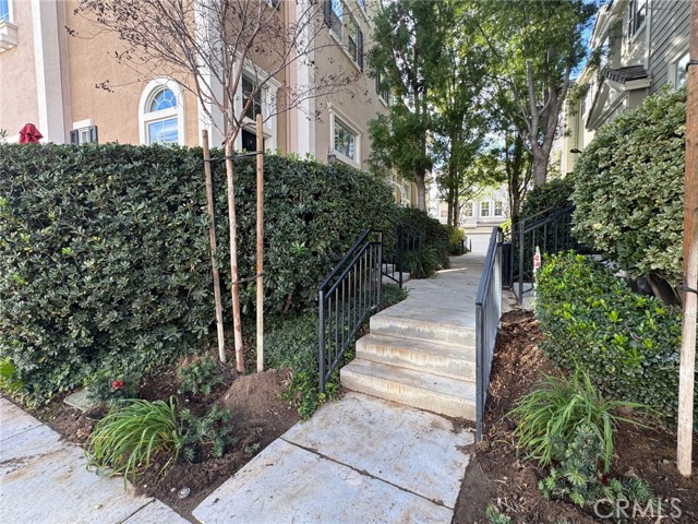 Detail Gallery Image 3 of 57 For 23415 Shorebreak #58,  Valencia,  CA 91355 - 3 Beds | 2/1 Baths