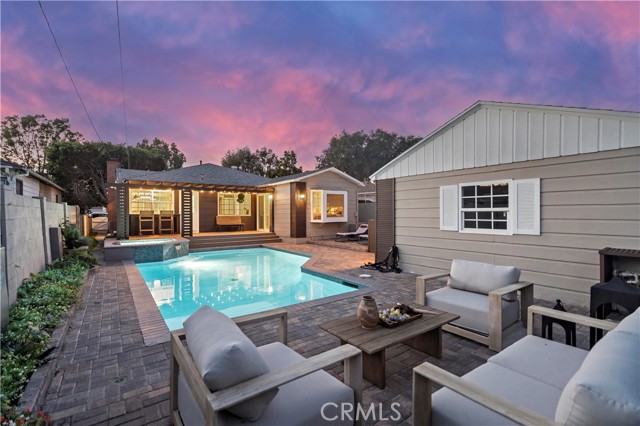 Detail Gallery Image 23 of 28 For 3746 Gardenia Ave, Long Beach,  CA 90807 - 3 Beds | 3 Baths