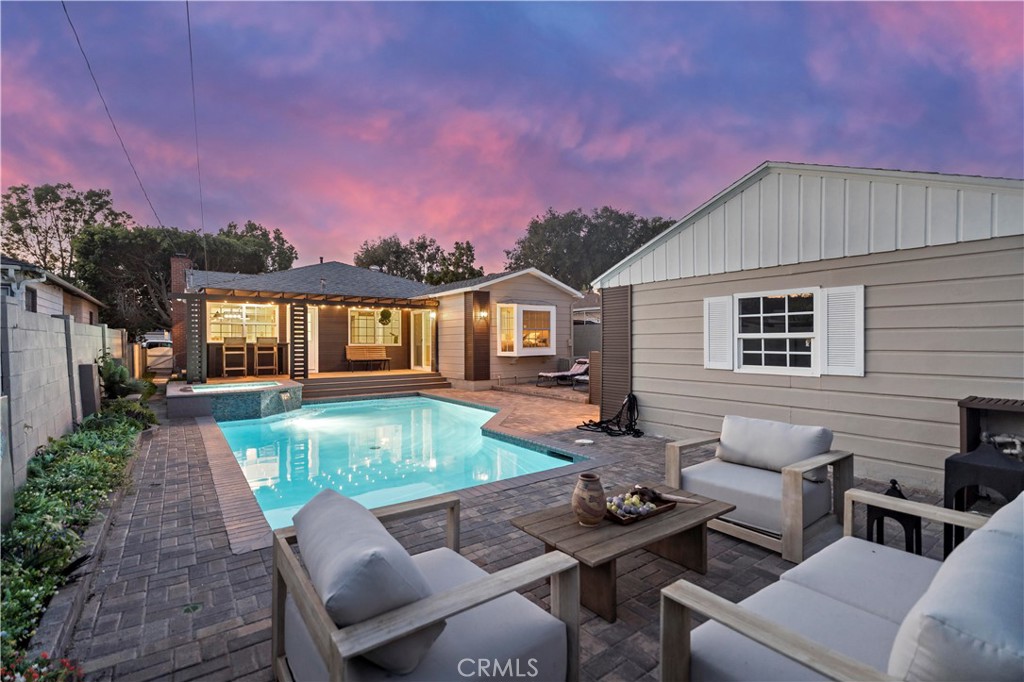 MLS #OC25232738 image #22