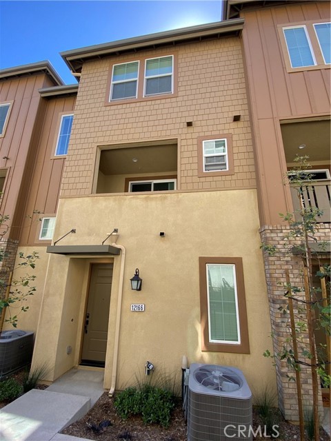 Detail Gallery Image 1 of 28 For 12166 Evening Star Drive, Rancho Cucamonga,  CA 91739 - 2 Beds | 2/1 Baths