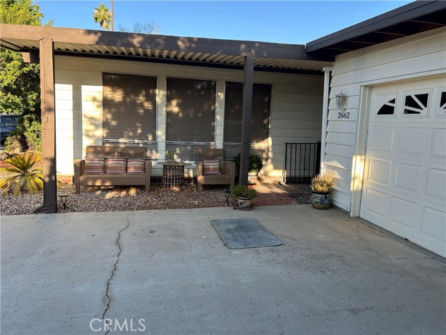2662 Silver Oak Way, Hemet CA: https://media.crmls.org/medias/033111f8-d00b-443e-9084-f8d6155e8f78.jpg