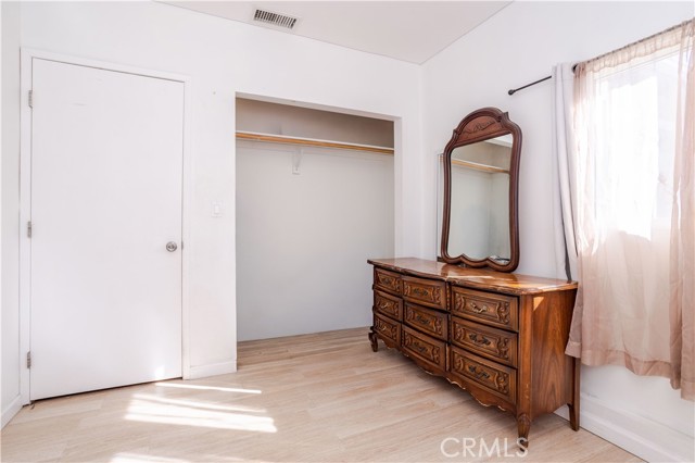 Detail Gallery Image 18 of 24 For 12446 Herrick, Sylmar,  CA 91342 - 6 Beds | 3 Baths