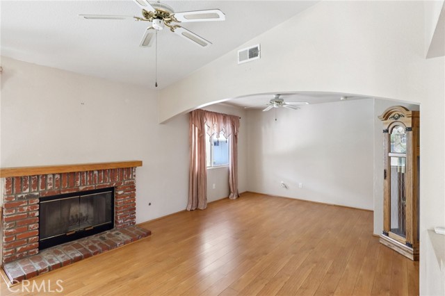 Detail Gallery Image 12 of 42 For 25561 Dorval Ct, Menifee,  CA 92584 - 3 Beds | 2 Baths