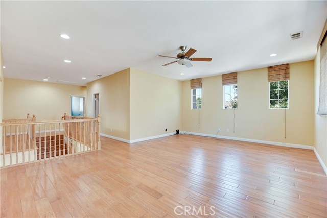 12139 Serra Avenue, Chino CA: https://media.crmls.org/medias/0331cffb-cdee-4209-954c-b9e27ef41e17.jpg