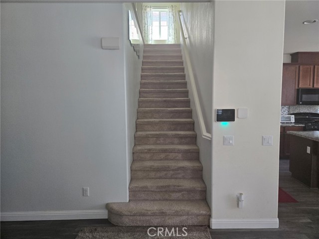 17620 Comfrey Drive, San Bernardino CA: https://media.crmls.org/medias/0331ebab-00e1-47c6-a8a0-9aad150022e0.jpg
