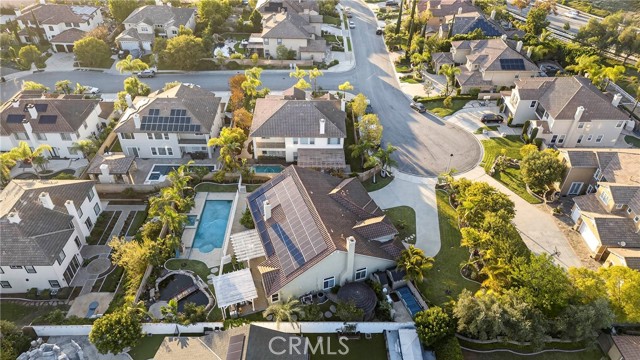 Detail Gallery Image 29 of 38 For 18568 Arbor Gate, Yorba Linda,  CA 92886 - 5 Beds | 3/1 Baths