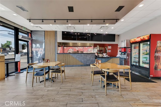  Commercial for Sale in Van Nuys, California