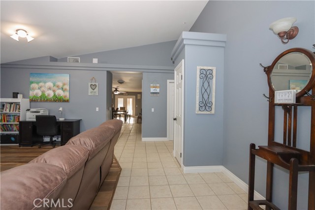 Detail Gallery Image 7 of 56 For 20305 Winton St, Corona,  CA 92881 - 3 Beds | 2 Baths