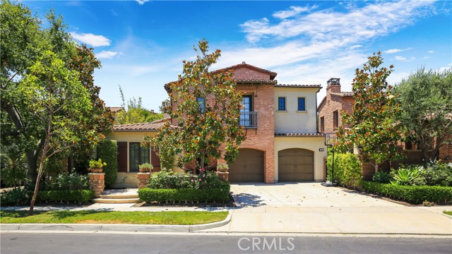 26 Woods Trail, Irvine CA: https://media.crmls.org/medias/033406e6-f92d-43ef-9d7d-dfd2de340cd3.jpg