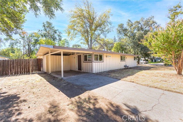 Detail Gallery Image 1 of 1 For 569 White Ave, Chico,  CA 95926 - 3 Beds | 1 Baths