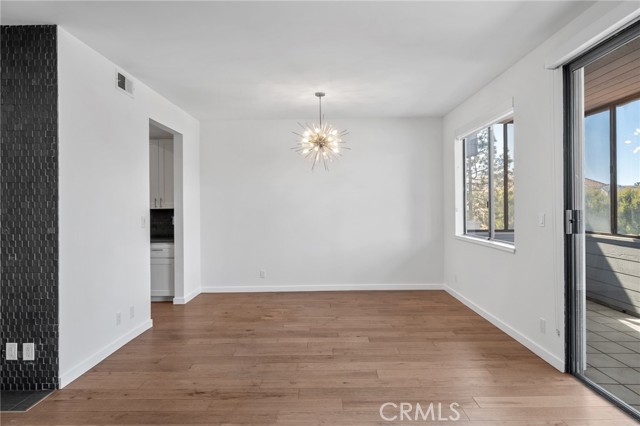 Detail Gallery Image 4 of 28 For 311 Bora Bora #213,  Marina Del Rey,  CA 90292 - 3 Beds | 2 Baths