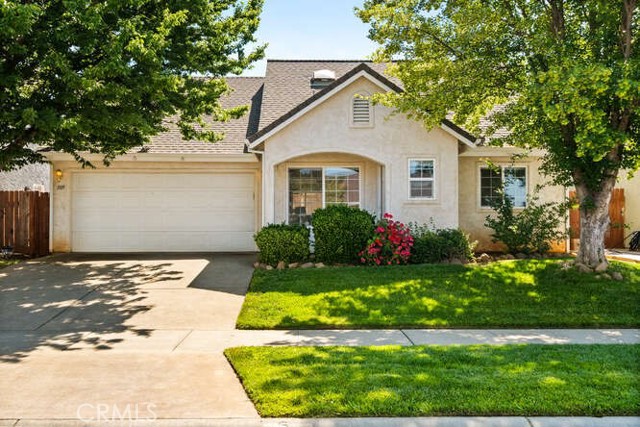 Detail Gallery Image 1 of 22 For 1105 Admiral Lane, Chico,  CA 95926 - 3 Beds | 2 Baths
