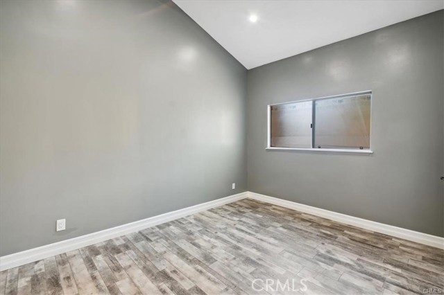 Detail Gallery Image 20 of 24 For 10831 Roycroft St #72,  Sun Valley,  CA 91352 - 3 Beds | 2/1 Baths