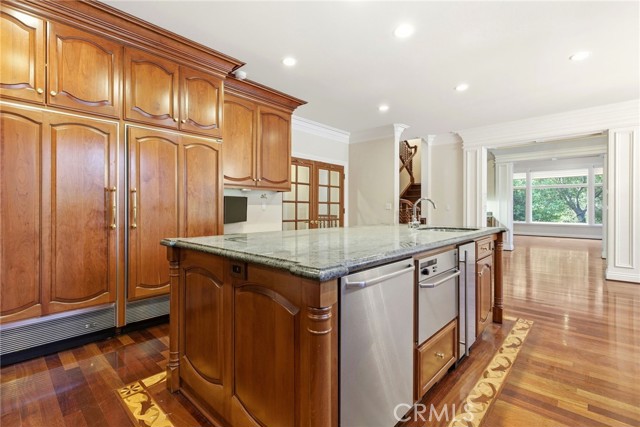 Detail Gallery Image 12 of 44 For 28080 Laura Ct, Los Altos Hills,  CA 94022 - 5 Beds | 7 Baths