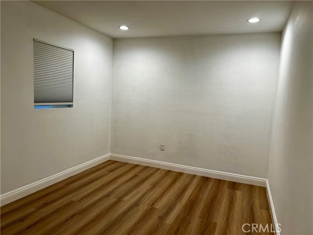 4921 Persimmon Avenue, Temple City CA: https://media.crmls.org/medias/03371dfa-fc97-48c3-ad96-dae2889fbf6e.jpg
