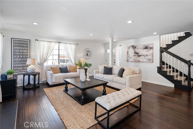 1929 Gates Avenue, Redondo Beach, California 90278, 4 Bedrooms Bedrooms, ,2 BathroomsBathrooms,Residential,Sold,Gates,SB22134507