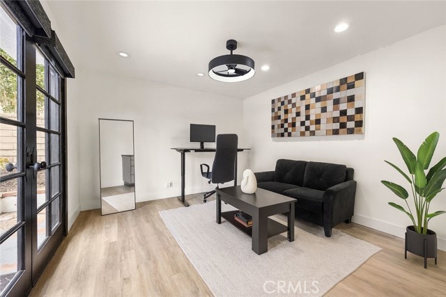 Detail Gallery Image 21 of 38 For 25311 Pike Rd, Laguna Hills,  CA 92653 - 4 Beds | 3/1 Baths