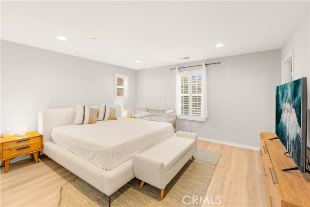 7169 Logsdon Drive, Eastvale CA: https://media.crmls.org/medias/03399fc6-b458-4261-81c4-591de4bba797.jpg