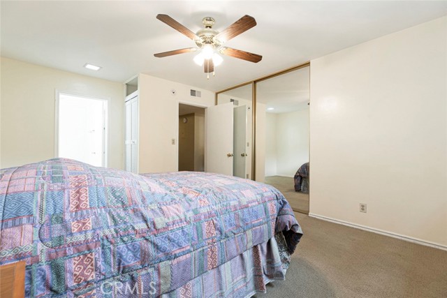 6700 Hillpark Drive, Los Angeles CA: https://media.crmls.org/medias/0339a831-d7aa-436b-8797-ba0f6b68f923.jpg