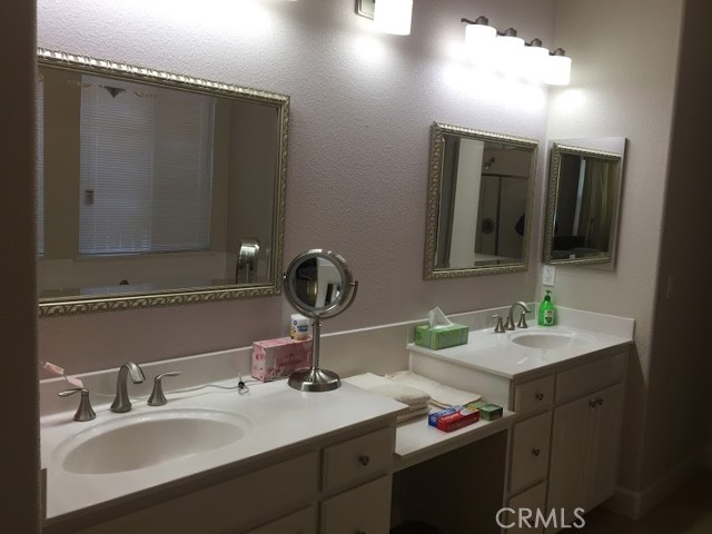 Detail Gallery Image 6 of 22 For 639 Burnt Ranch Way, Chico,  CA 95973 - 4 Beds | 3 Baths