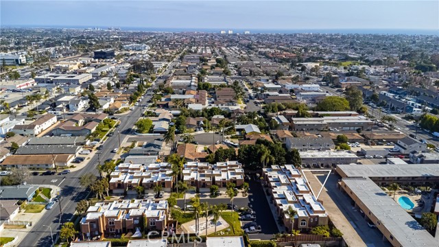 Image 2 for 604 Terrace Circle, Huntington Beach, CA 92648