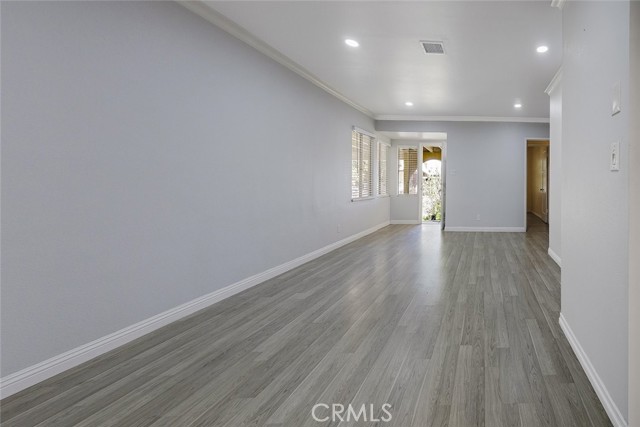 Detail Gallery Image 5 of 36 For 12557 Debell St, Pacoima,  CA 91331 - 4 Beds | 2 Baths