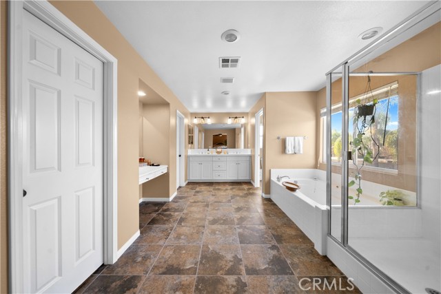 Detail Gallery Image 25 of 50 For 30020 Cheveley Park, Menifee,  CA 92584 - 6 Beds | 4 Baths