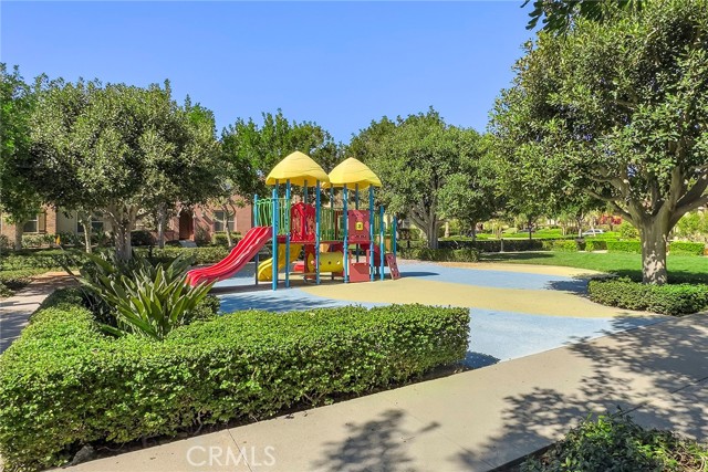 Detail Gallery Image 29 of 32 For 24 Tree Clover, Irvine,  CA 92618 - 3 Beds | 2/1 Baths