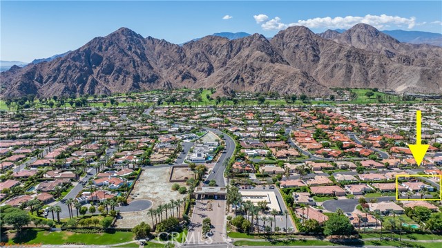 76931 Tomahawk Run, Indian Wells CA: https://media.crmls.org/medias/033ee828-8f97-4f86-b335-a4f53ae50b0f.jpg
