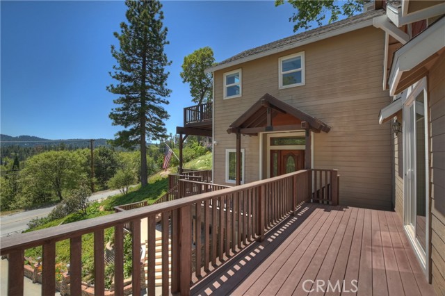 Detail Gallery Image 26 of 75 For 27554 North Bay Rd, Lake Arrowhead,  CA 92352 - 4 Beds | 2/2 Baths