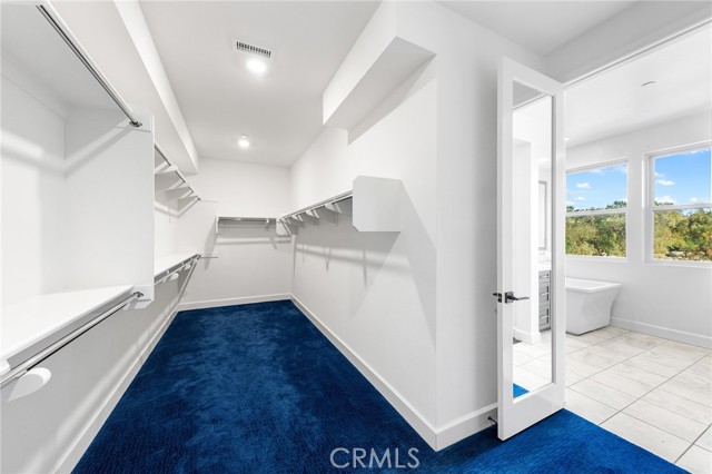 Detail Gallery Image 39 of 75 For 27 Alessio, Lake Forest,  CA 92630 - 5 Beds | 4/2 Baths