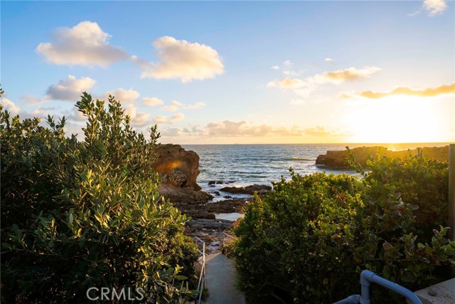 Detail Gallery Image 43 of 68 For 4601 Hampden Rd, Corona Del Mar,  CA 92625 - 3 Beds | 2 Baths