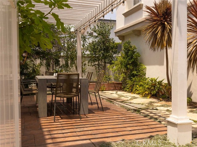 2015 Speyer Lane, Redondo Beach CA: https://media.crmls.org/medias/03414f71-f1c4-41e2-83db-a8e5403f3359.jpg