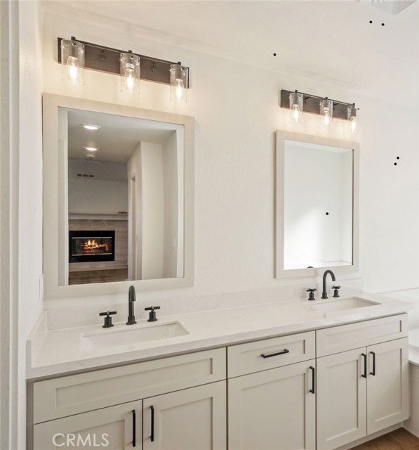 Image 22 of 44 For 3359 Lighthouse Court