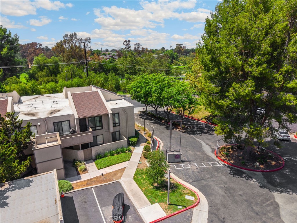 03423d76 083e 416c B5a8 Fddc2e5c9ae9