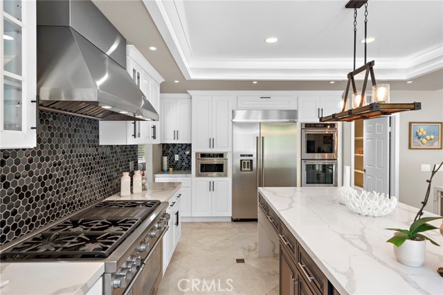22242 Wayside, Mission Viejo CA: https://media.crmls.org/medias/0342c917-9e11-47aa-8598-d03ebe73528e.jpg