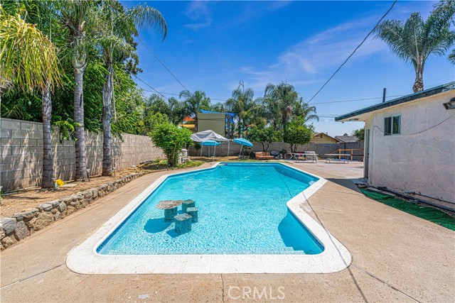 Detail Gallery Image 2 of 5 For 16108 Maplegrove St, La Puente,  CA 91744 - 4 Beds | 2 Baths