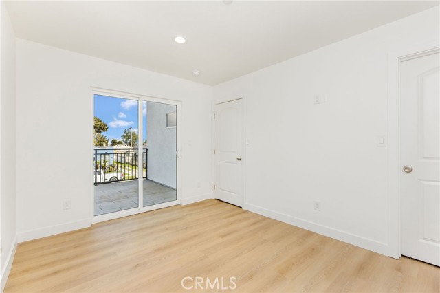 Detail Gallery Image 20 of 21 For 9613 S Hobart Bld, Los Angeles,  CA 90047 - – Beds | – Baths
