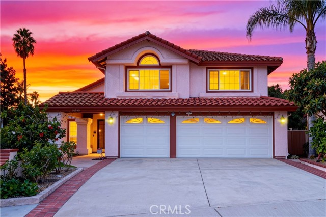 Detail Gallery Image 2 of 58 For 24301 Sunnycrest Ct, Diamond Bar,  CA 91765 - 4 Beds | 3/1 Baths